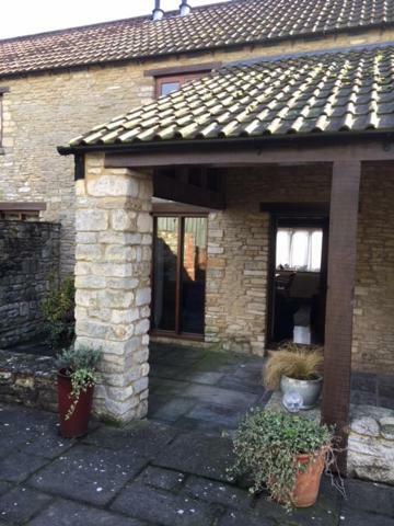 The Forge Villa Corsham Exterior photo